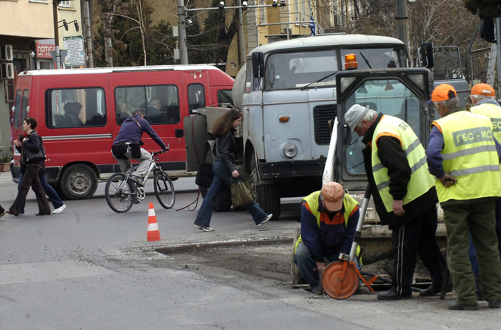 Движението в София ще е затруднено заради кърпене на улични дупки