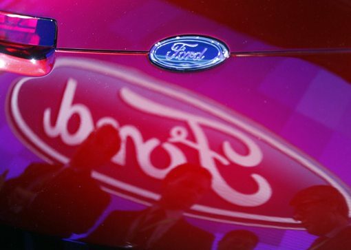 Нетната печалба на Ford е 2.1 млрд. долара за първите три месеца или 50 цента за акция. Нетната печалба на Ford е 2.1 млрд. долара за първите три месеца или 50 цента за акция.