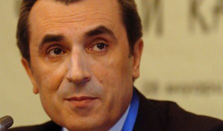 Пламен Орешарски: Страхувам се, че вдигането на данъци стои на дневния ред