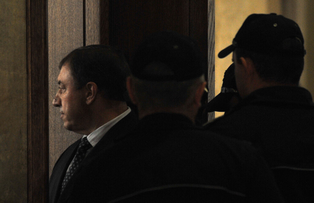 Делото срещу Алексей Петров Делото срещу Алексей Петров