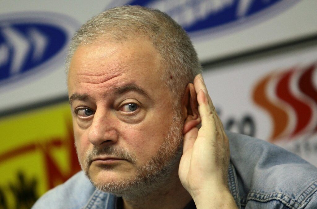 Пламен Николов