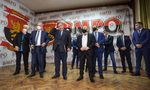 Хора на БСП, ГЕРБ и СДС и актрисата Ернестина Шинова - кандидат-депутати от ВМРО