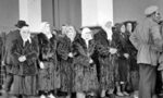 Жените с кожените палта. Как се събират снимки от репресиите срещу мюсюлманите Жените с кожените палта. Как се събират снимки от репресиите срещу мюсюлманите
