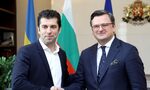 "Ди велт": Как бедна България спаси тайно Украйна с оръжие и гориво