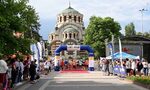 Маратонът на приятелството в Плевен привлече рекорден брой деца Маратонът на приятелството в Плевен привлече рекорден брой деца