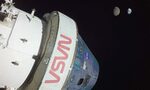 Лунната капсула на НАСА подобри рекорда си за отдалечаване от Земята Лунната капсула на НАСА подобри рекорда си за отдалечаване от Земята