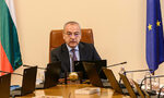За над три часа правителството отчете едва един пропуск и чужди постижения За над три часа правителството отчете едва един пропуск и чужди постижения