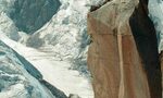 Отвесно и право нагоре: историята за маршрута под Монблан, прокаран от българи