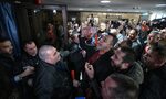 "Откажете се, за да печелим": Опозицията на Нинова в акция за оставката ѝ