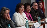 "Не пипайте децата": БСП събира подписи за референдум срещу "джендър идеологията" "Не пипайте децата": БСП събира подписи за референдум срещу "джендър идеологията"