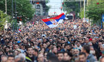 "Не на насилието": сърбите поискаха затваряне на медии и оставки на политици