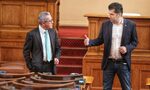 Лидерите на "Продължаваме промяната - Демократична България" не са против Пеевски в конституционната комисия Лидерите на "Продължаваме промяната - Демократична България" не са против Пеевски в конституционната комисия