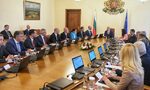 Кабинетът назначи още трима заместник-министри Кабинетът назначи още трима заместник-министри