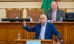 БСП влезе в спор с шефа на парламента за имунитета на Борисов като "книжчица под мишница"