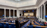 Електронните услуги да са по-евтини от присъствените, реши парламентът Електронните услуги да са по-евтини от присъствените, реши парламентът