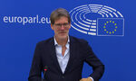 Европарламентът даде ултиматум на Фон дер Лайен за двама комисари