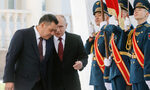Путин пристигна в Бишкек, никой не го арестува Путин пристигна в Бишкек, никой не го арестува