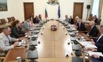 Властта обеща на зърнопроизводителите да получат близо 700 млн. лв. до края на годината