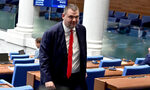 След като Денков обяви, че Пеевски не му е началник, депутатът го посъветва да прочете Конституцията