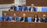 ГЕРБ и ДПС с жълт картон към партньорите си: вотът срещу кабинета е отложен (обновена)