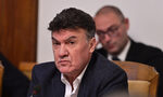Не едно, а две ръководства: Изпълкомът или кой управлява футболния съюз Не едно, а две ръководства: Изпълкомът или кой управлява футболния съюз