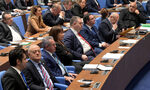 Заради "Възраждане" Борисов, Петков и Пеевски предложиха промени в работата на комисията за службите