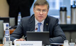 Атаките на хутите вещаят още поскъпване в Европа Атаките на хутите вещаят още поскъпване в Европа