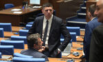 Ивайло Мирчев обеща до септември мерки срещу картелни действия на мобилните оператори Ивайло Мирчев обеща до септември мерки срещу картелни действия на мобилните оператори