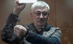 Руски правозащитник получи 2.5 години затвор за "дискредитиране на армията" Руски правозащитник получи 2.5 години затвор за "дискредитиране на армията"