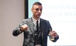 Според букмейкърите Димитър Бербатов е фаворит да оглави футболния съюз Според букмейкърите Димитър Бербатов е фаворит да оглави футболния съюз