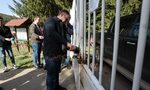 Столичната община с флекс продължи събарянето на незаконния хотел край язовир "Искър" Столичната община с флекс продължи събарянето на незаконния хотел край язовир "Искър"
