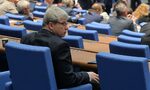 Конституционният съд ще бъде сезиран след освобождаването на шефа на здравната каса