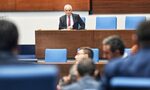 Темата за изпращането на военни в Украйна пак е в дневния ред на политиците, но не и в този на държавата