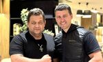 Пари в кашони и депутати под ключ: Лидери на "Величие" отправиха нови обвинения срещу Михайлов Пари в кашони и депутати под ключ: Лидери на "Величие" отправиха нови обвинения срещу Михайлов