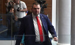 Пеевски заплаши, че ще изключи депутатите от ДПС, които не подкрепиха кабинета