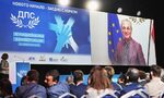 На политическата сцена вече е олигархията