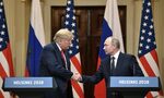 Нападки към демократите и тениски с Тръмп: какво мислят в Русия за покушението
