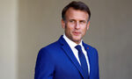 Сърбия може да остане Сърбия само под крилото на ЕС, каза Макрон