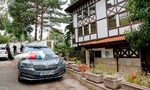 Наемът, който ДПС плаща за имота в Бояна, е малко над 4 хил. лв. месечно Наемът, който ДПС плаща за имота в Бояна, е малко над 4 хил. лв. месечно