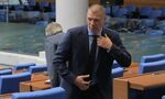 "Срамен дебат" и спорове за мнозинства: Как депутатите запазиха шефа на антикорупционната комисия