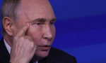 Путин може да влее "Лукойл" в гигантска държавна компания