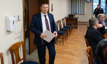 БОЕЦ: Бившата съпруга и синът на Сарафов получават по 5000 лв. месечно от "Юнион Ивкони" БОЕЦ: Бившата съпруга и синът на Сарафов получават по 5000 лв. месечно от "Юнион Ивкони"