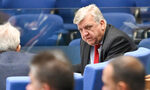 Депутатите създадоха две временни комисии Депутатите създадоха две временни комисии