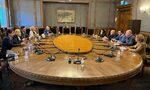 ГЕРБ и "Демократична България" обсъдиха възможността за кабинет с "антикорупционен и проевропейски профил" ГЕРБ и "Демократична България" обсъдиха възможността за кабинет с "антикорупционен и проевропейски профил"