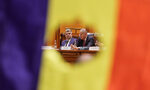 Парламентът одобри новия кабинет на Румъния, Елена Ласкони остана извън него Парламентът одобри новия кабинет на Румъния, Елена Ласкони остана извън него