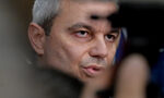 "Възраждане" се зае да опази Българската православна църква