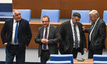 БСП се съгласи на съвместно управление с ГЕРБ и издигна вицепремиер и четирима министри