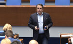 Асен Василев иска финансовият министър да обясни откъде ще дойде дефицитът в бюджета