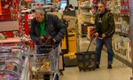 Търговските вериги отново са на прицел - политически и потребителски
