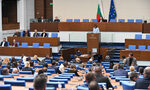 "Мирише на румънски съд": Парламентът откри фронт срещу Конституционния съд